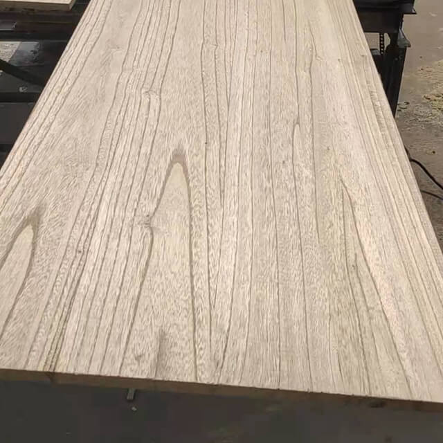 Pannelli e legname in legno di Paulownia